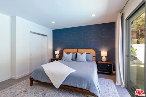 $1,800,000 | 3374 Canton Way, Studio City, CA 91604