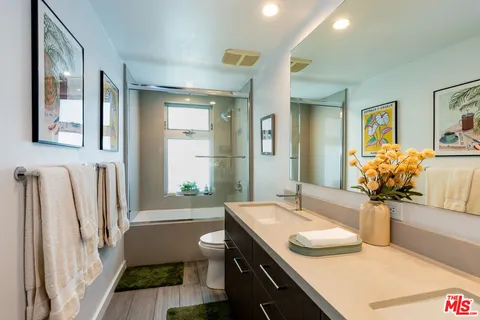 $1,800,000 | 3374 Canton Way, Studio City, CA 91604