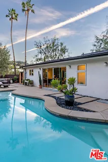 $1,800,000 | 3374 Canton Way, Studio City, CA 91604