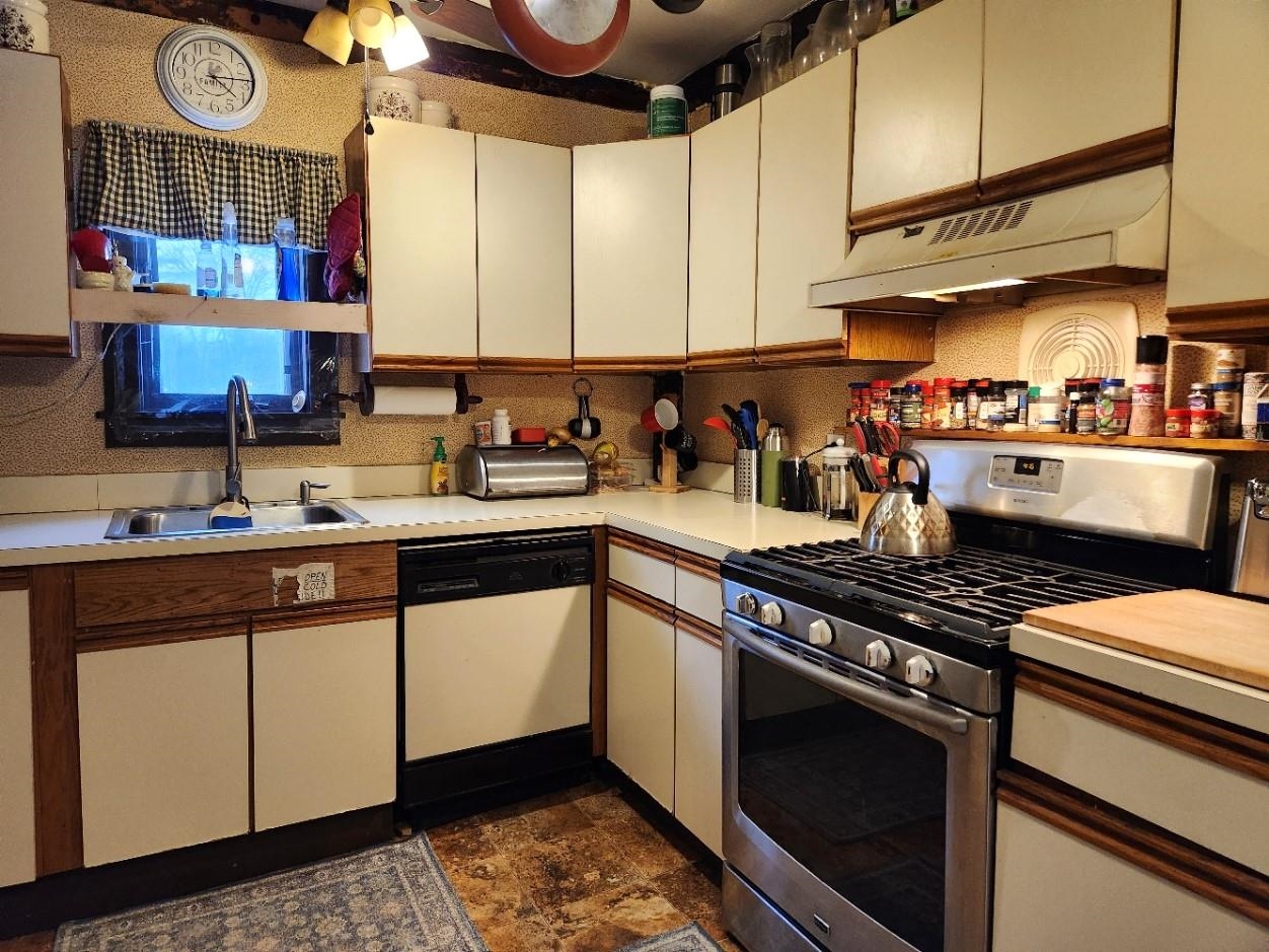 2444 West Side Road Conway, NH 03860 - Photo 14 of 36 Gallery Image 14