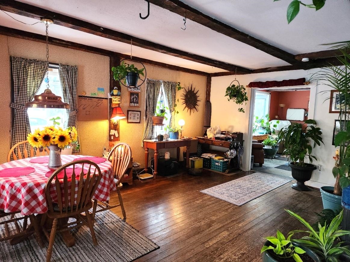 2444 West Side Road Conway, NH 03860 - Photo 8 of 36 Gallery Image 8