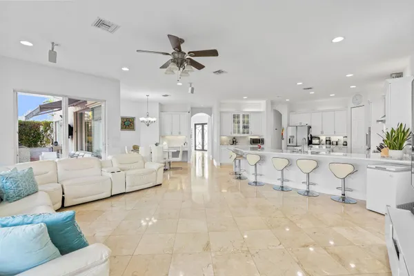 $1,750,000 | 4918 Southwest 195th Terrace, Miramar, FL 33029