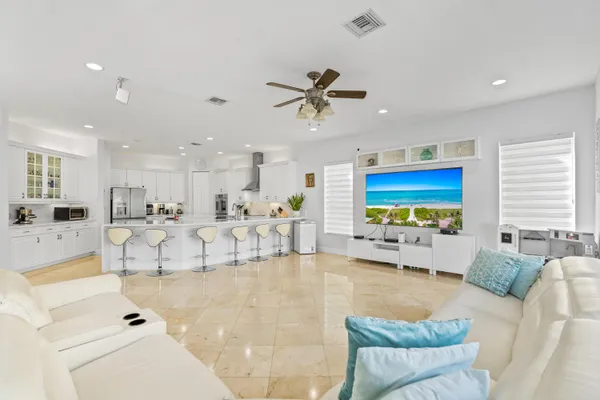 $1,750,000 | 4918 Southwest 195th Terrace, Miramar, FL 33029