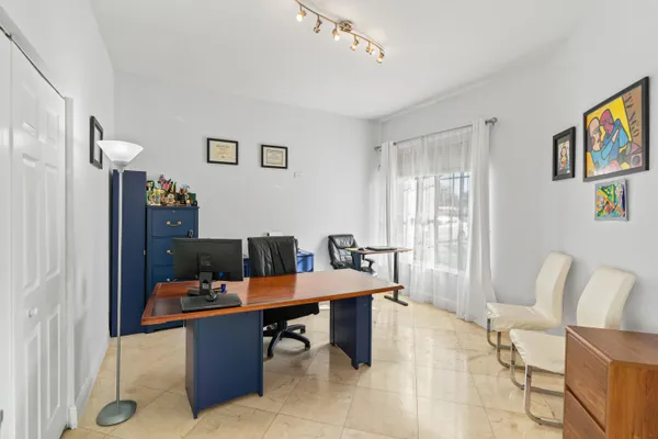 $1,750,000 | 4918 Southwest 195th Terrace, Miramar, FL 33029
