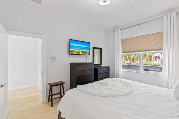 $1,750,000 | 4918 Southwest 195th Terrace, Miramar, FL 33029