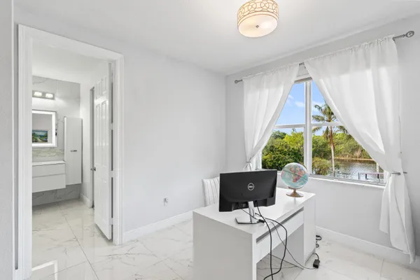 $1,750,000 | 4918 Southwest 195th Terrace, Miramar, FL 33029