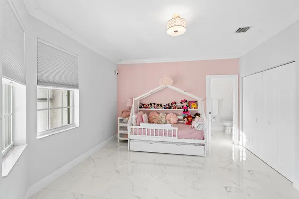 $1,750,000 | 4918 Southwest 195th Terrace, Miramar, FL 33029