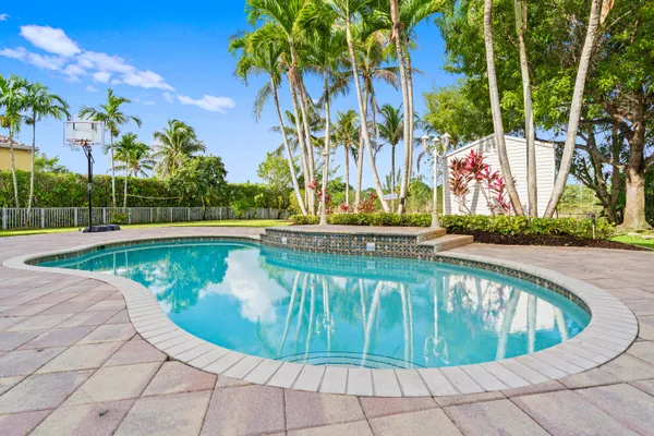 $1,750,000 | 4918 Southwest 195th Terrace, Miramar, FL 33029