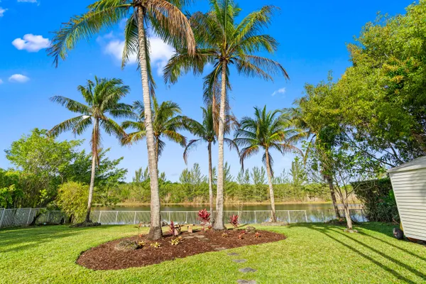 $1,750,000 | 4918 Southwest 195th Terrace, Miramar, FL 33029