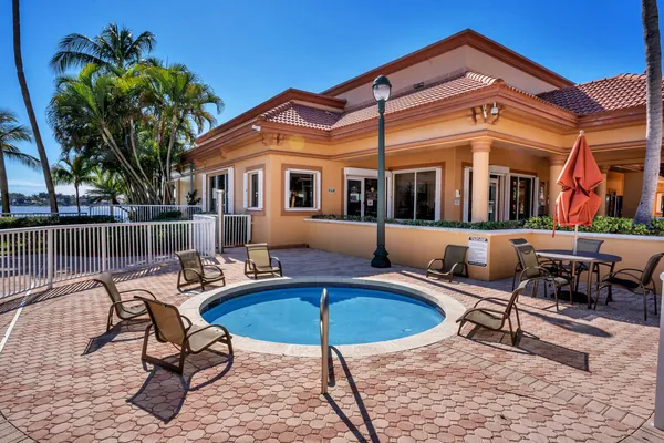 $1,750,000 | 4918 Southwest 195th Terrace, Miramar, FL 33029