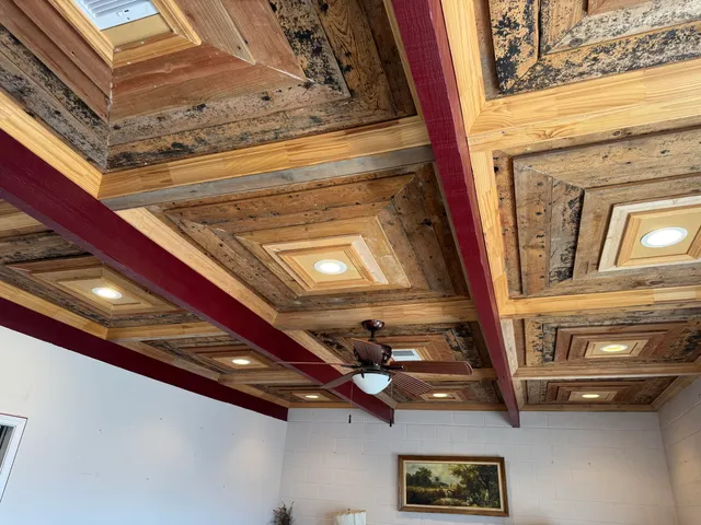 a view of an outdoor space