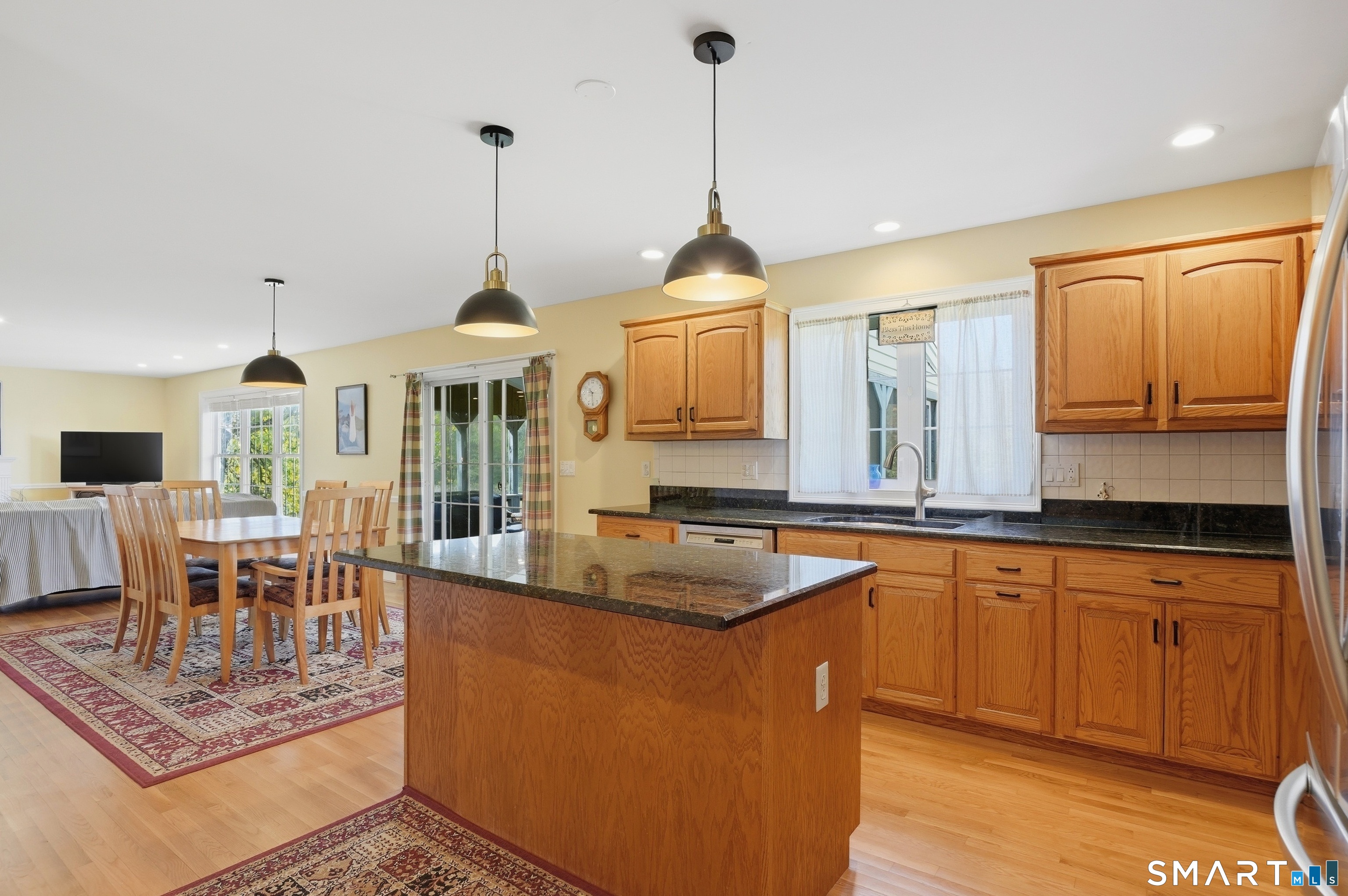 80 Talcott Ridge Road South Windsor, CT 06074 - Photo 9 of 40