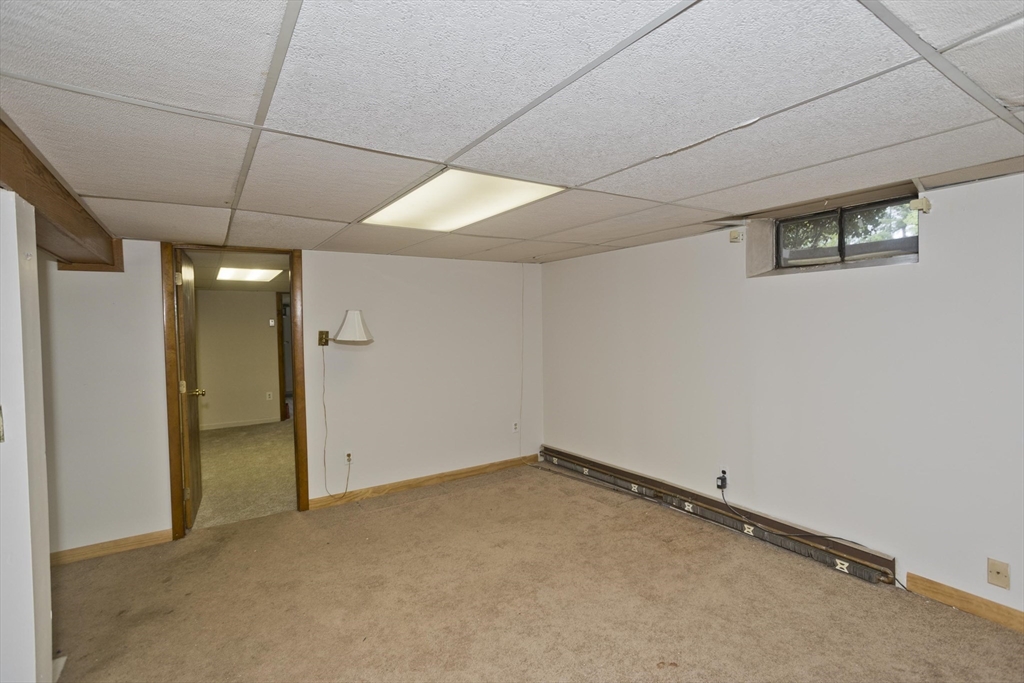 118 Woodland Road Springfield, MA 01129 - Photo 11 of 17