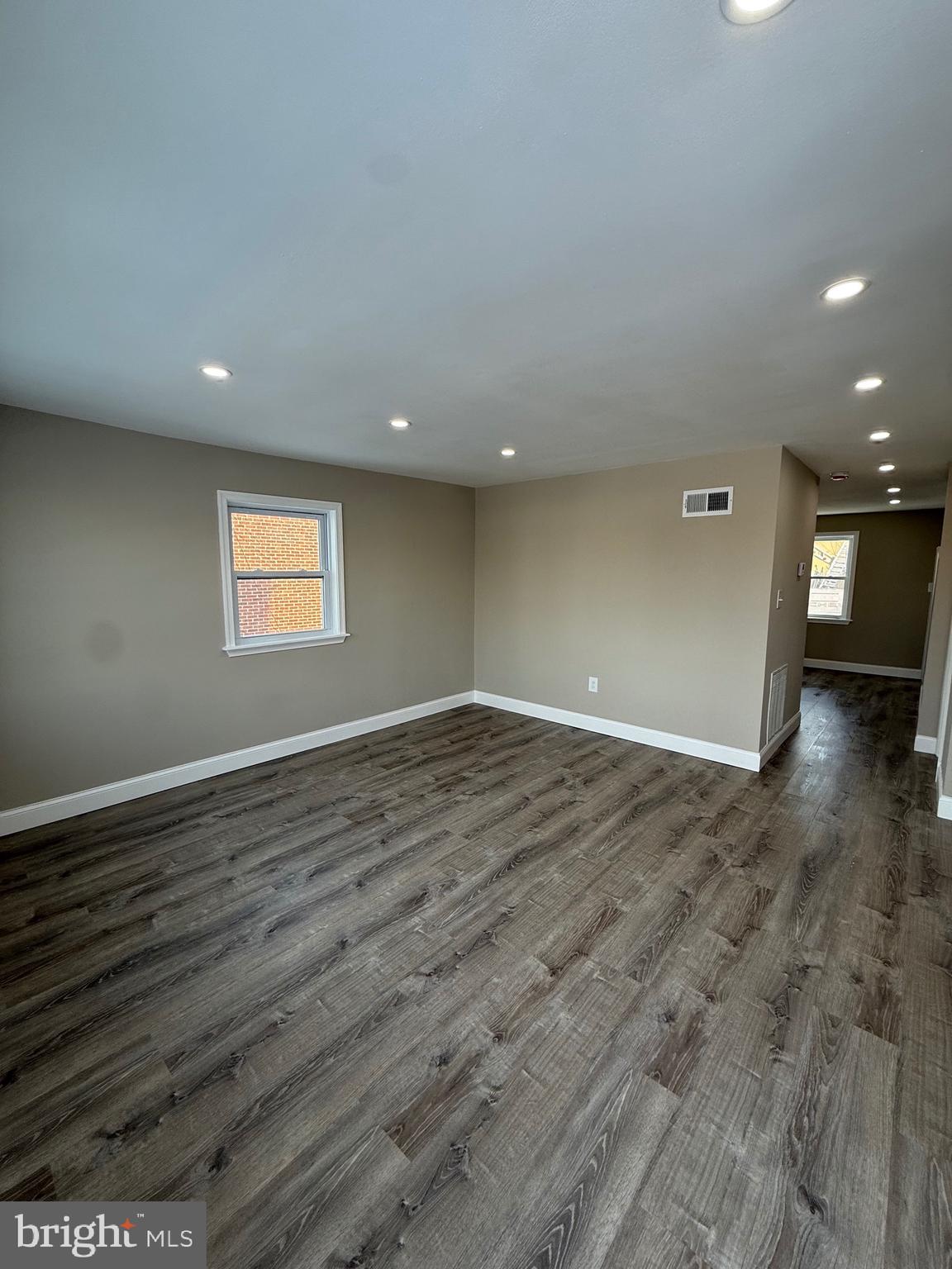 8031 Bank Street Baltimore, MD 21224 - Photo 3 of 16