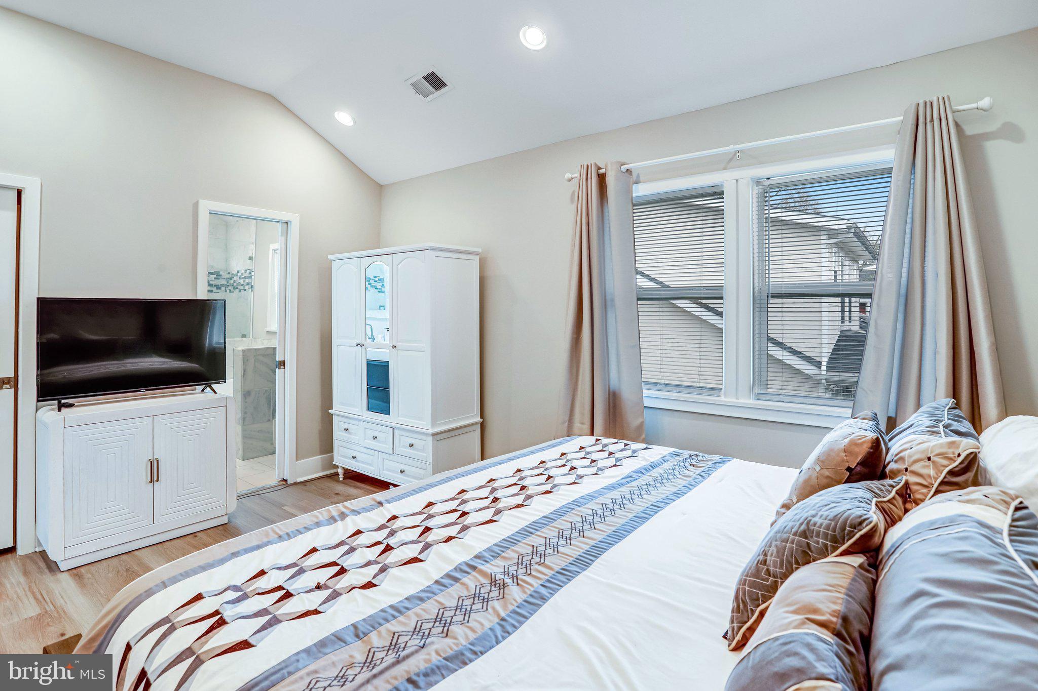 2201 Taylor Street Northeast Washington, DC 20018 - Photo 13 of 26