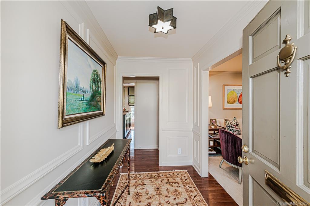 238 Scofield Road Charlotte, NC 28209 - Photo 3 of 37 Gallery Image 3