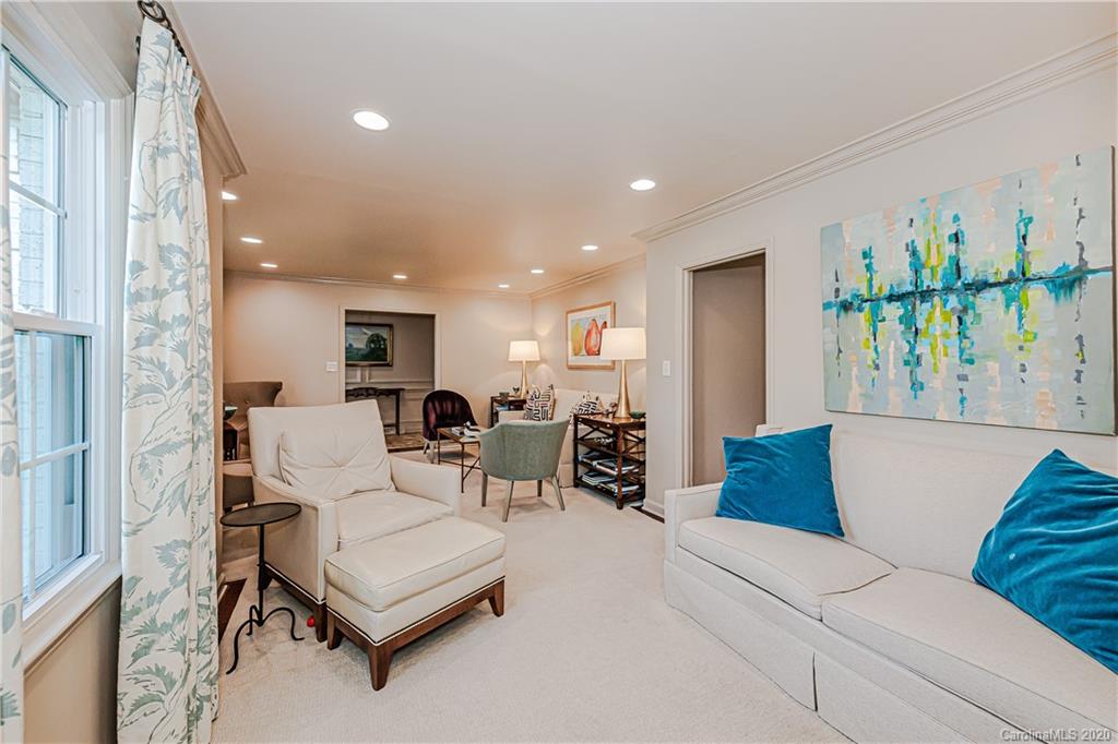 238 Scofield Road Charlotte, NC 28209 - Photo 8 of 37 Gallery Image 8