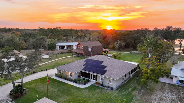 $799,000 | 1360 Lake Josephine Drive, Sebring, FL 33875