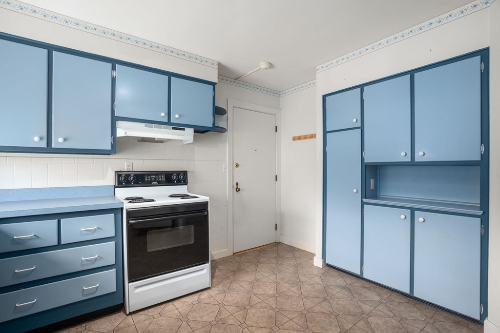 10 Ashland Street, Unit 2L Worcester, MA 01609 - Photo 10 of 22