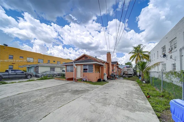 $650,000 | West Flagler, Miami, FL 33125