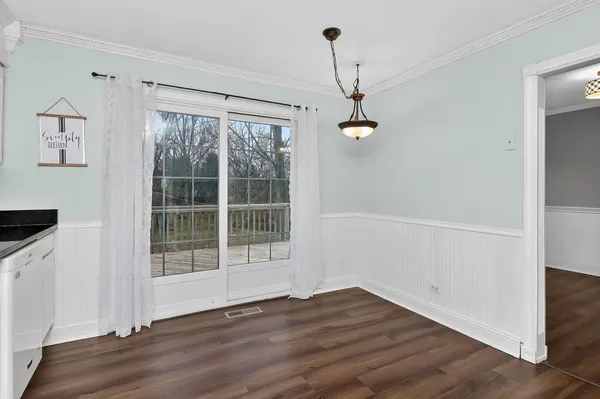 $439,900 | 4N170 Wiant Road, West Chicago, IL 60185