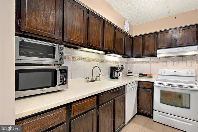 $399,900 | 10300 Coastal Highway, Unit 1509, Ocean City, MD 21842