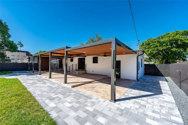 $975,000 | 625 Miller Drive, Miami Springs, FL 33166
