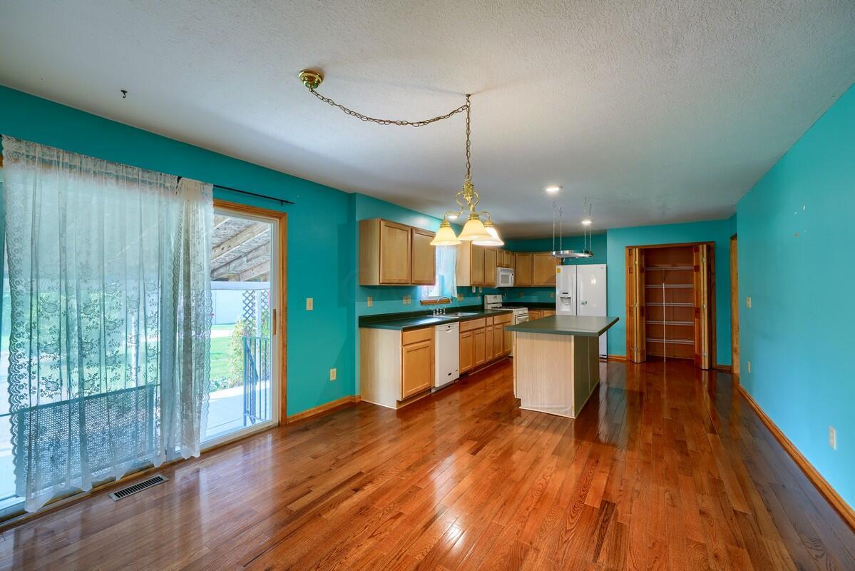 6945 Beaver Run Road Southwest Pataskala, OH 43062 - Photo 23 of 49