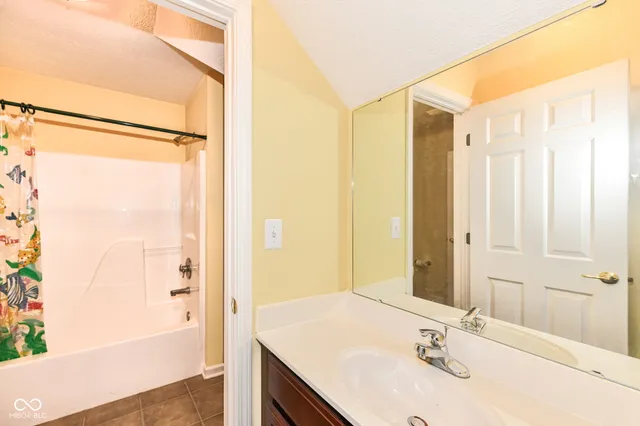 $499,900 | 10661 Burning Ridge Lane, Fishers, IN 46037