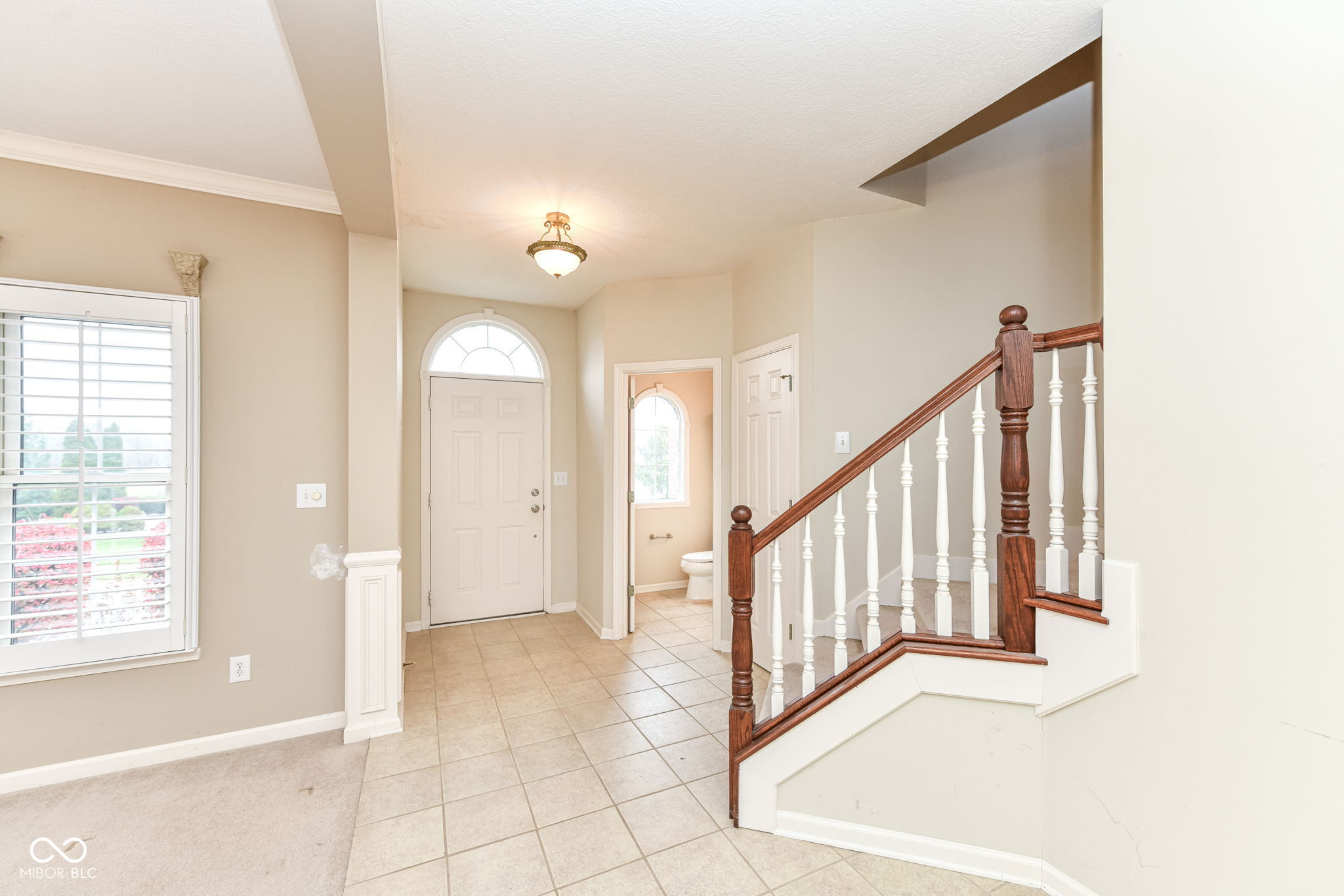 10661 Burning Ridge Lane Fishers, IN 46037 - Photo 3 of 44