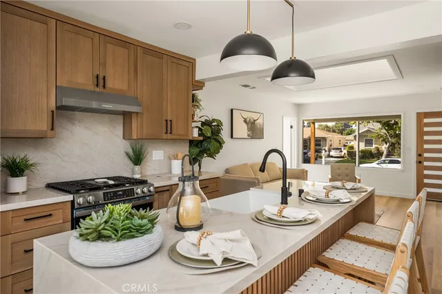 $1,150,000 | 4454 Canehill Avenue, Lakewood, CA 90713