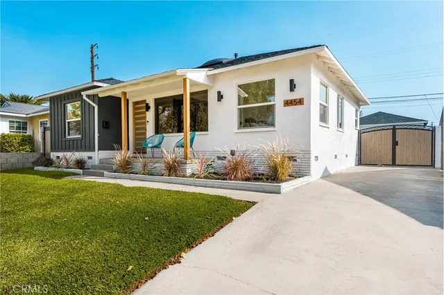 $1,150,000 | 4454 Canehill Avenue, Lakewood, CA 90713