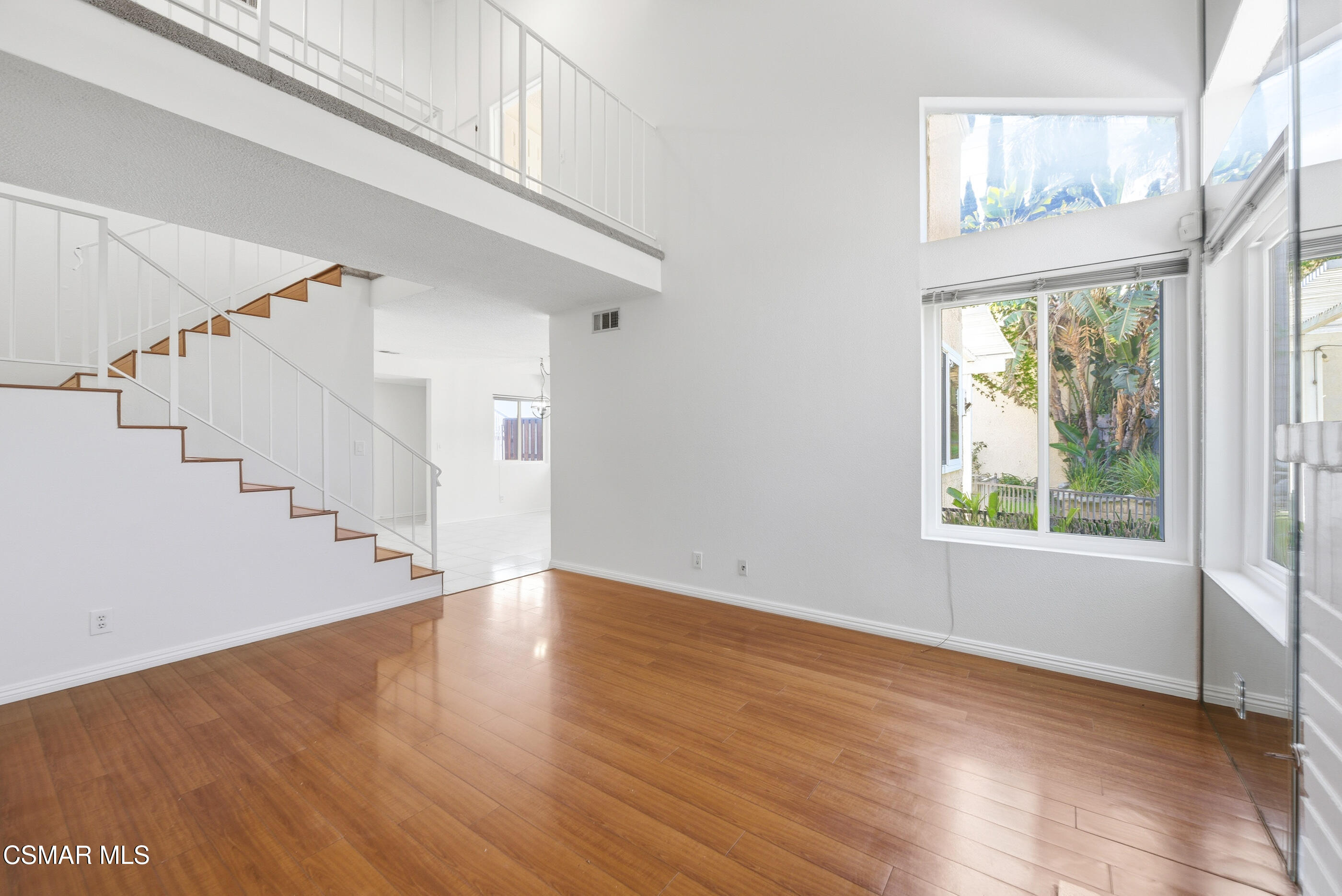 1425 Clayton Way Simi Valley, CA 93065 - Photo 11 of 27 1425 Clayton Way Simi Valley-8