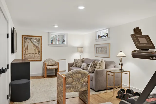 $1,795,000 | 3 Long Cove Road, York, ME 03909