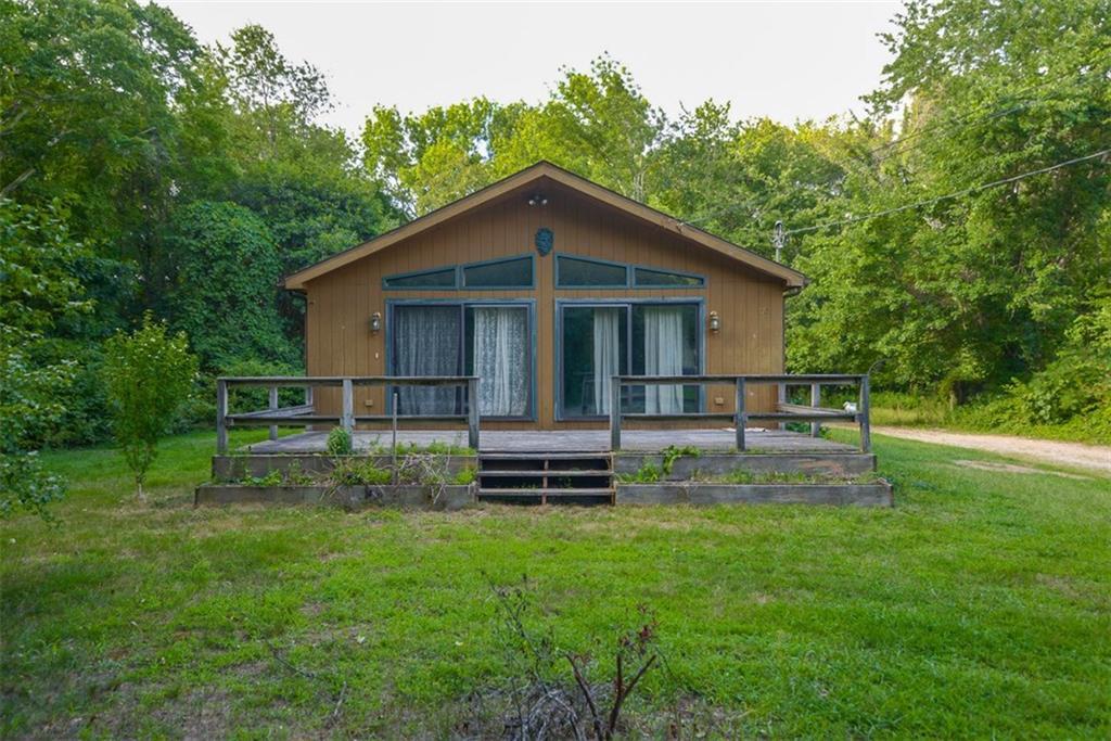 172 Dow Road Plainfield, CT 06374 - Photo 1 of 1 a view of a house with a yard