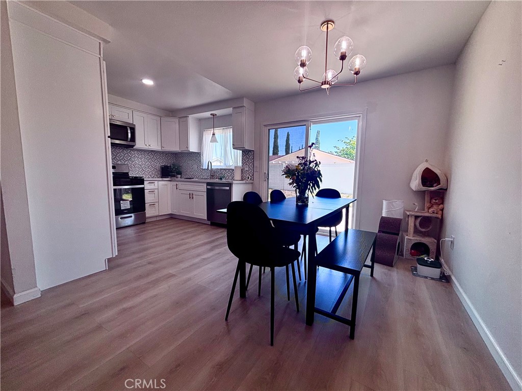 2969 Crestwood Place Riverside, CA 92503 - Photo 8 of 18