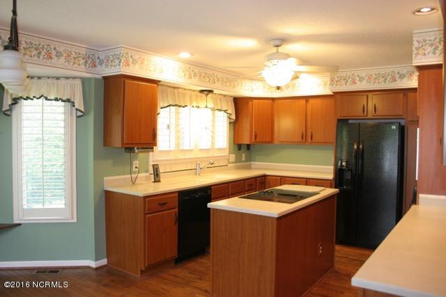 209 Ravenswood Road Hampstead, NC 28443 - Photo 12 of 27 9