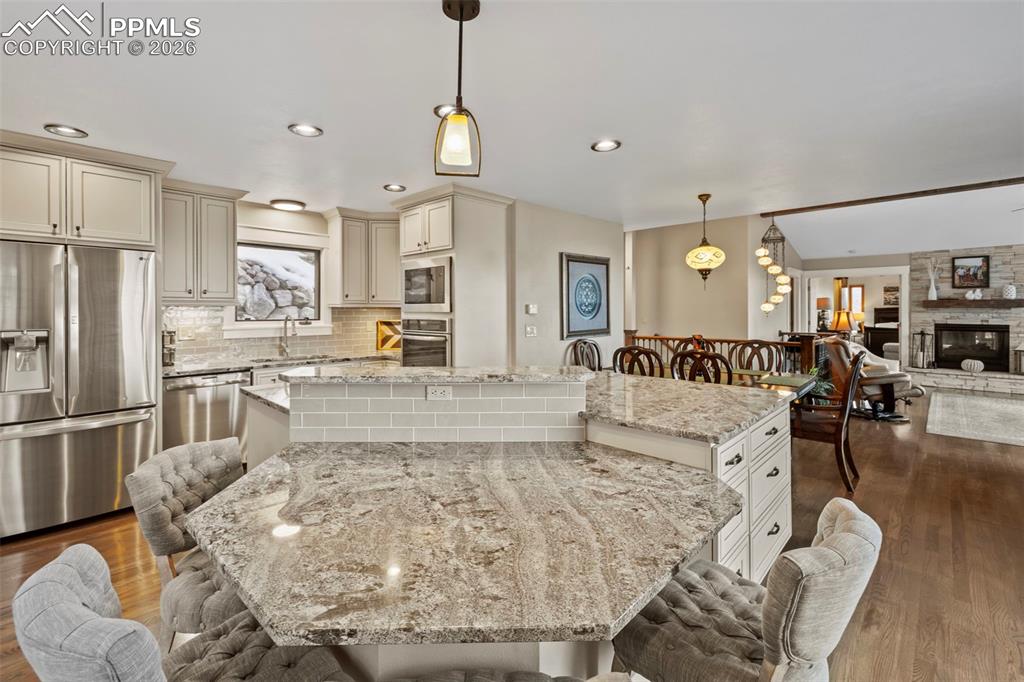 745 Scrub Oak Road Manitou Springs, CO 80829 - Photo 4 of 43