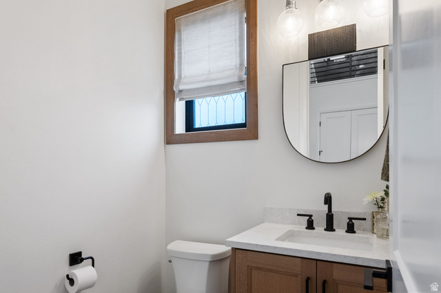 11617 South Wildrye Field Way Draper, UT 84020 - Photo 15 of 53 Half bath with vanity and toilet