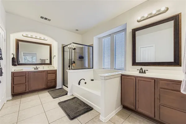 $510,000 | 205 Lorient Drive, Mansfield, TX 76063