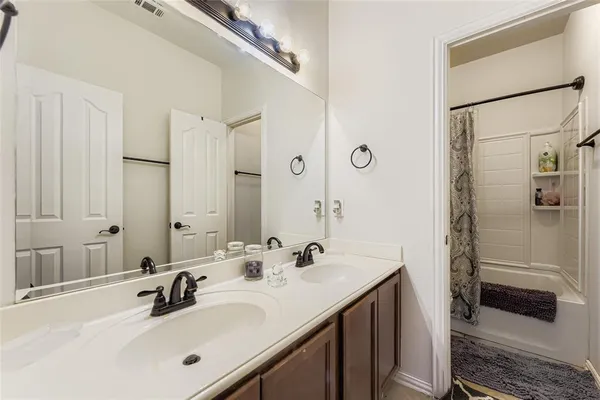 $510,000 | 205 Lorient Drive, Mansfield, TX 76063