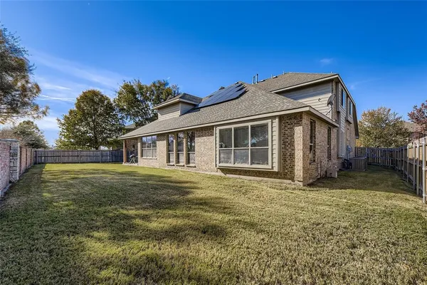$510,000 | 205 Lorient Drive, Mansfield, TX 76063
