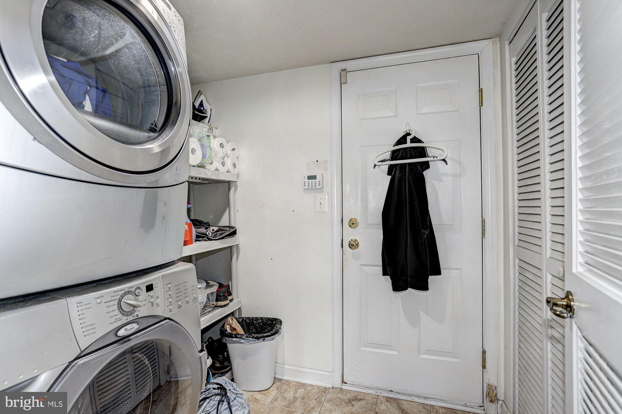 5057 Leasdale Road Baltimore, MD 21237 - Photo 8 of 42 Laundry Center
