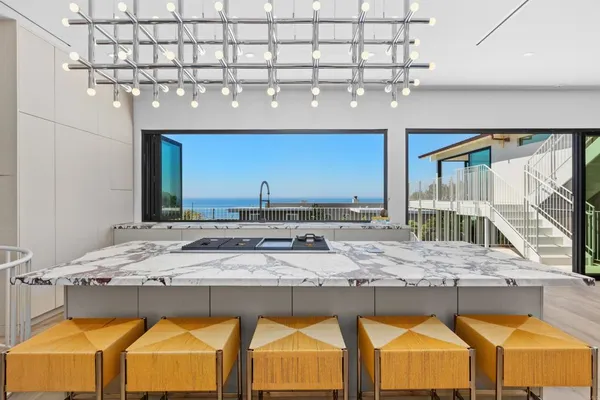 $9,950,000 | 1506 Summit Avenue, Cardiff-by-the-Sea, CA 92007