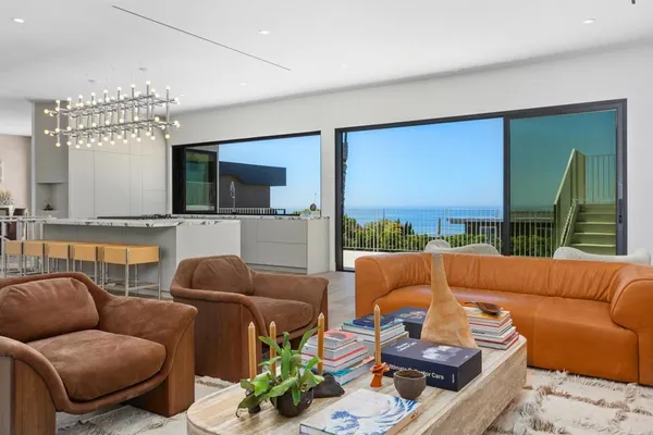 $9,950,000 | 1506 Summit Avenue, Cardiff-by-the-Sea, CA 92007