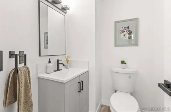 $4,900 | 1344 Corte Lira, San Marcos, CA 92069