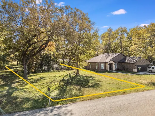 a view of a house with swimming pool
