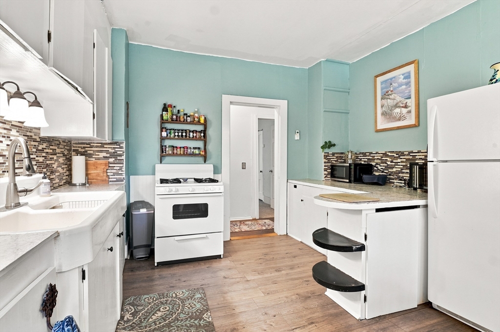17 Summit Road Gilbertville, MA 01031 - Photo 11 of 34 Gallery Image 11