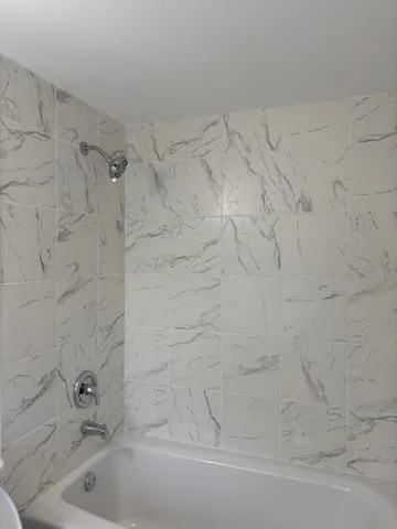 $324,900 | 456 Franklin Boulevard, Elgin, IL 60120