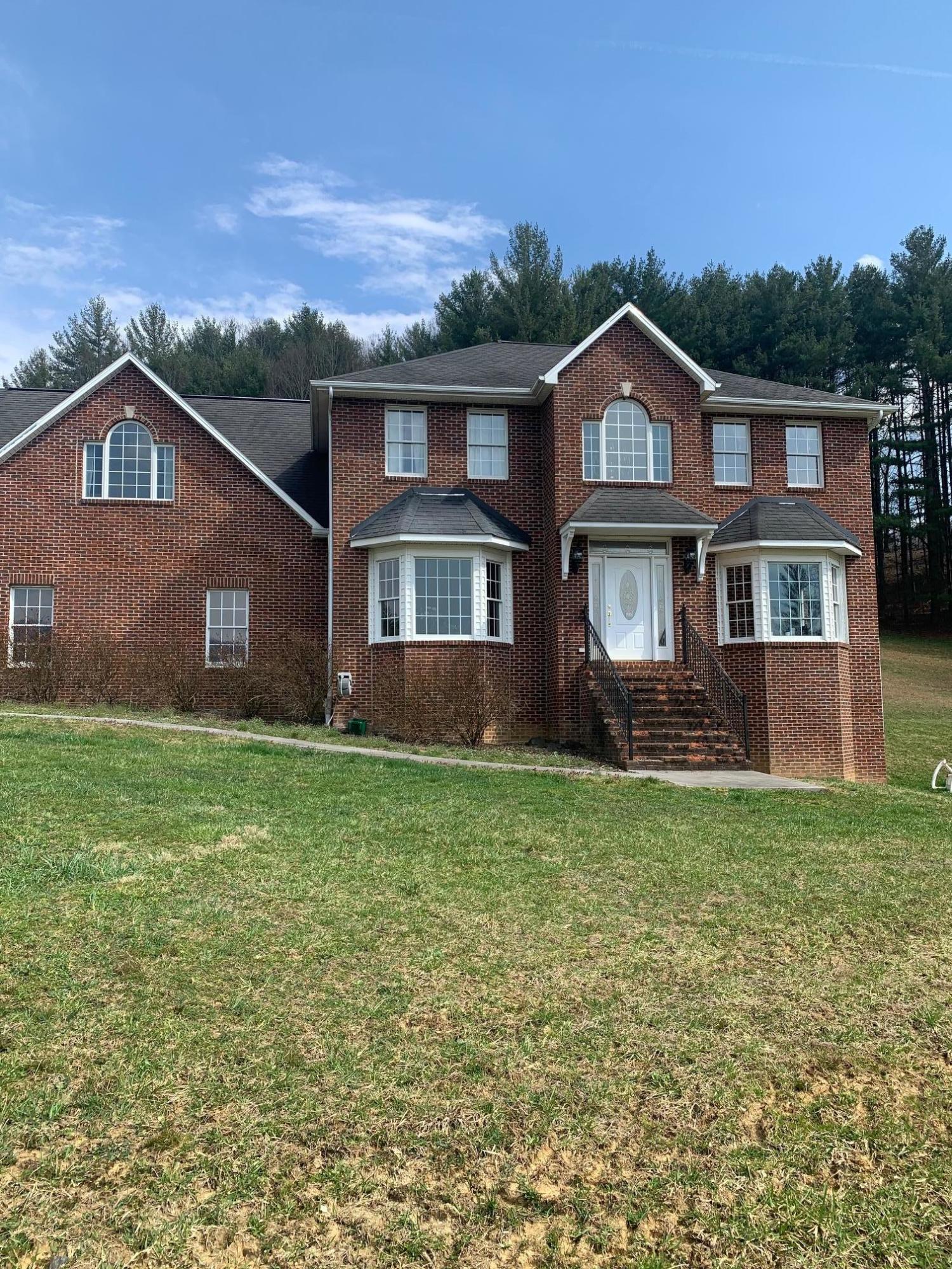 190 Mountain View Road Unicoi, TN 37692 - Photo 1 of 36 IMG_4520